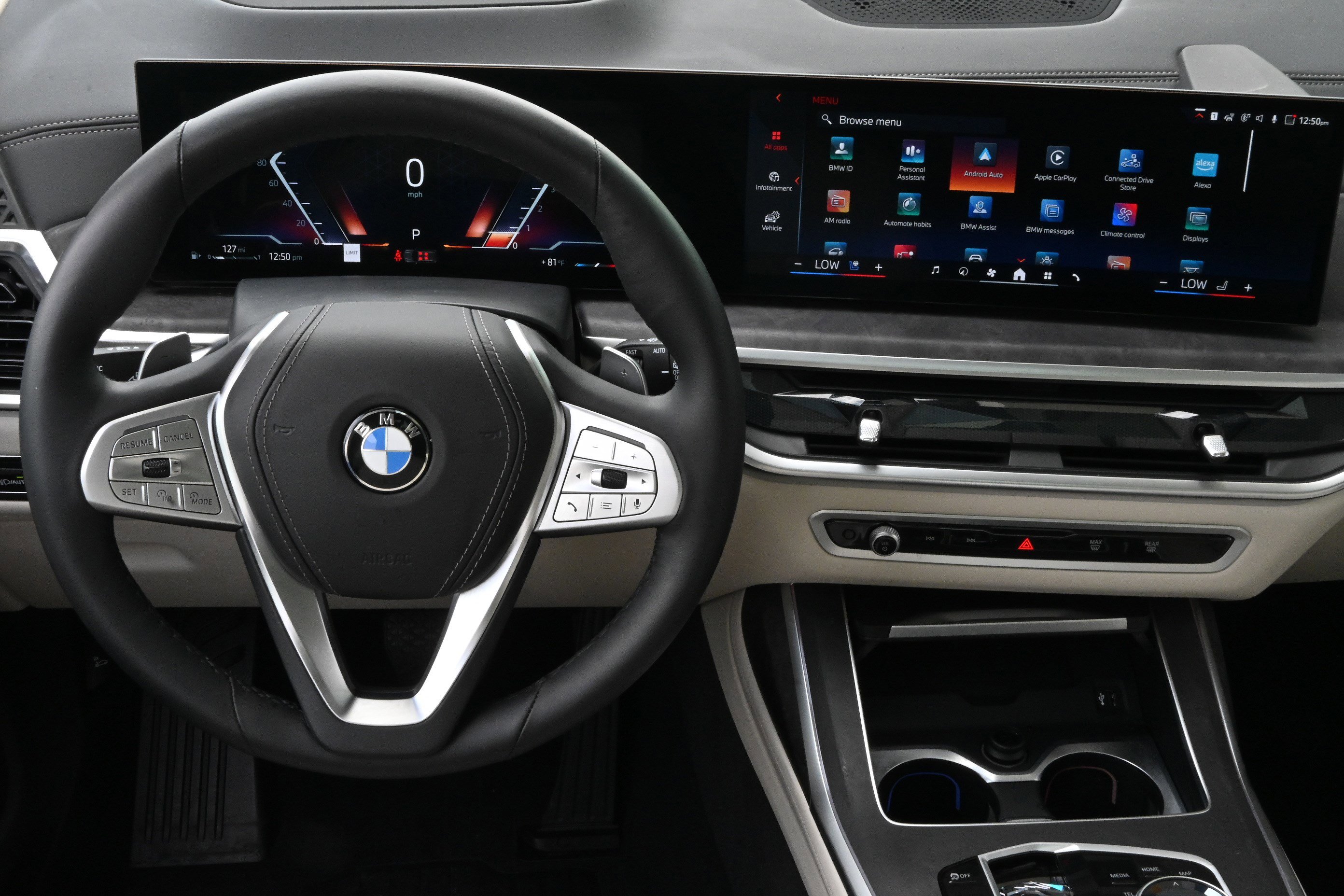 Certified 2025 BMW X7 xDrive40i w/ Executive Package image 17