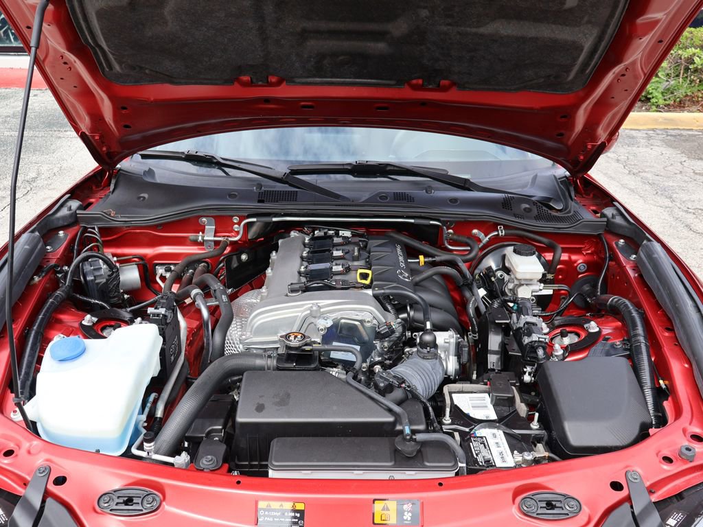 Used 2022 MAZDA MX-5 Miata RF Grand Touring RWD image 18