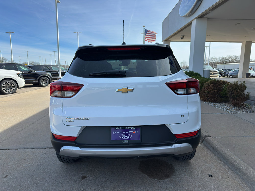 Used 2025 Chevrolet TrailBlazer LT image 9