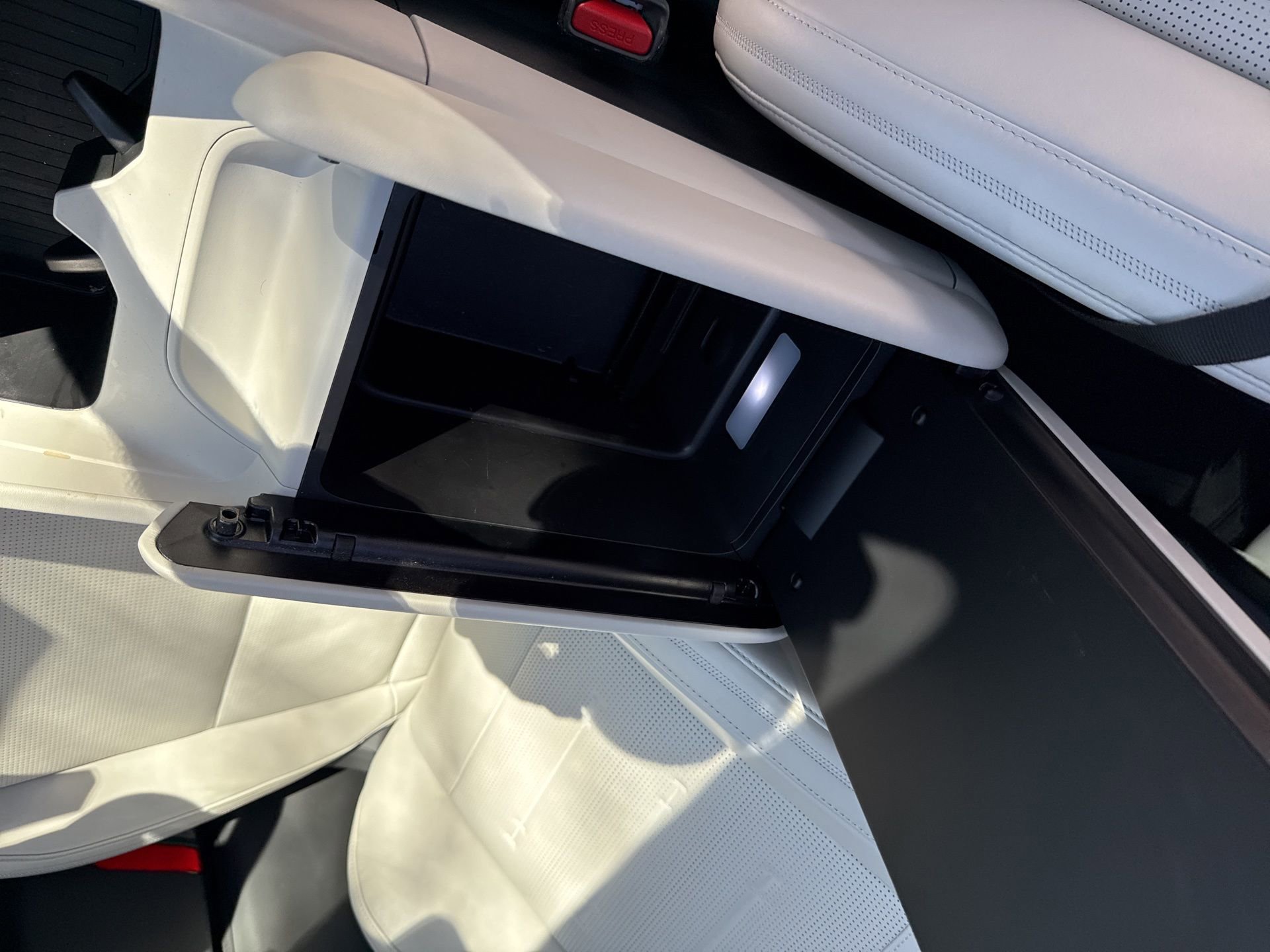 Used 2025 Hyundai Santa Fe Calligraphy image 37