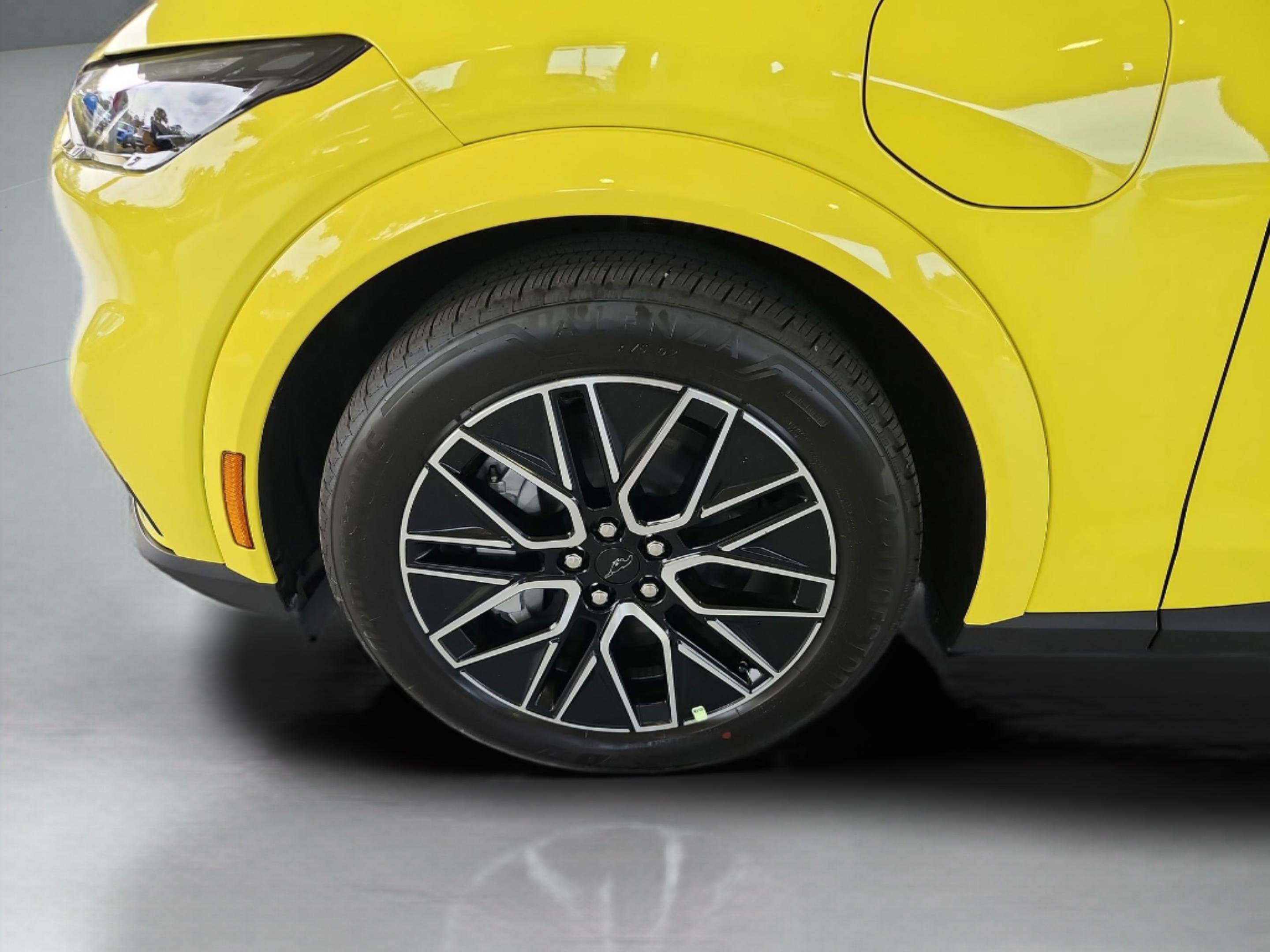 New 2025 Ford Mustang Mach-E Premium image 25