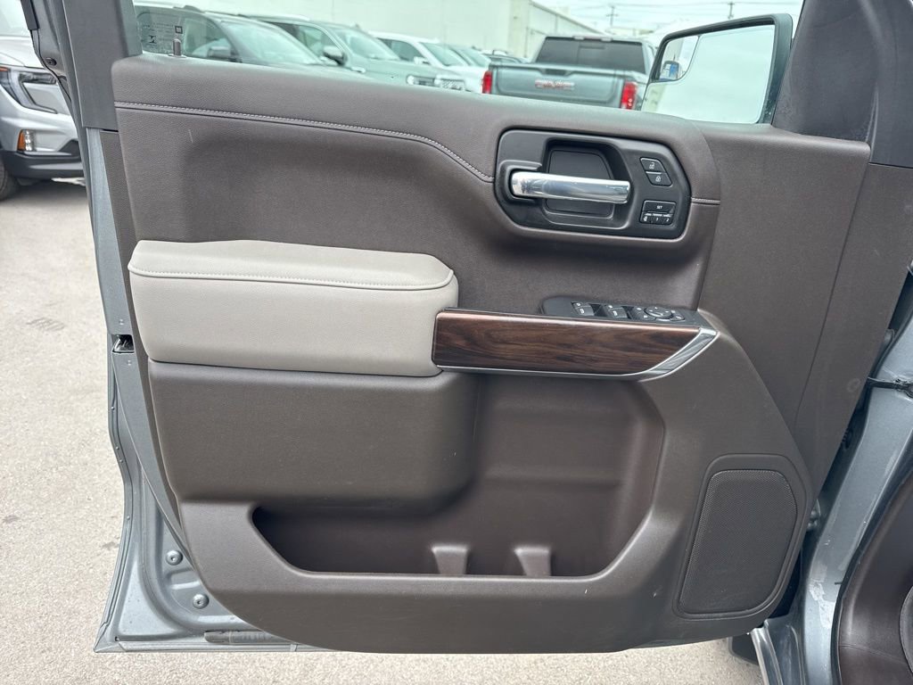 Used 2021 GMC Sierra 1500 SLT w/ SLT Convenience Package image 10