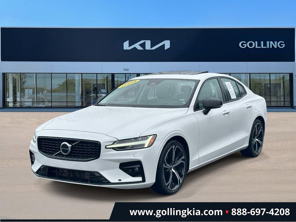 Used 2024 Volvo S60 B5 Core image 5