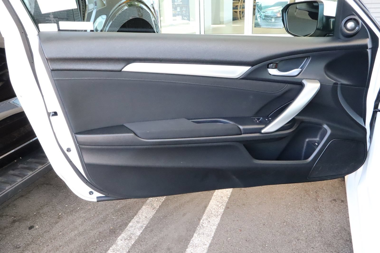 Used 2020 Honda Civic EX image 18
