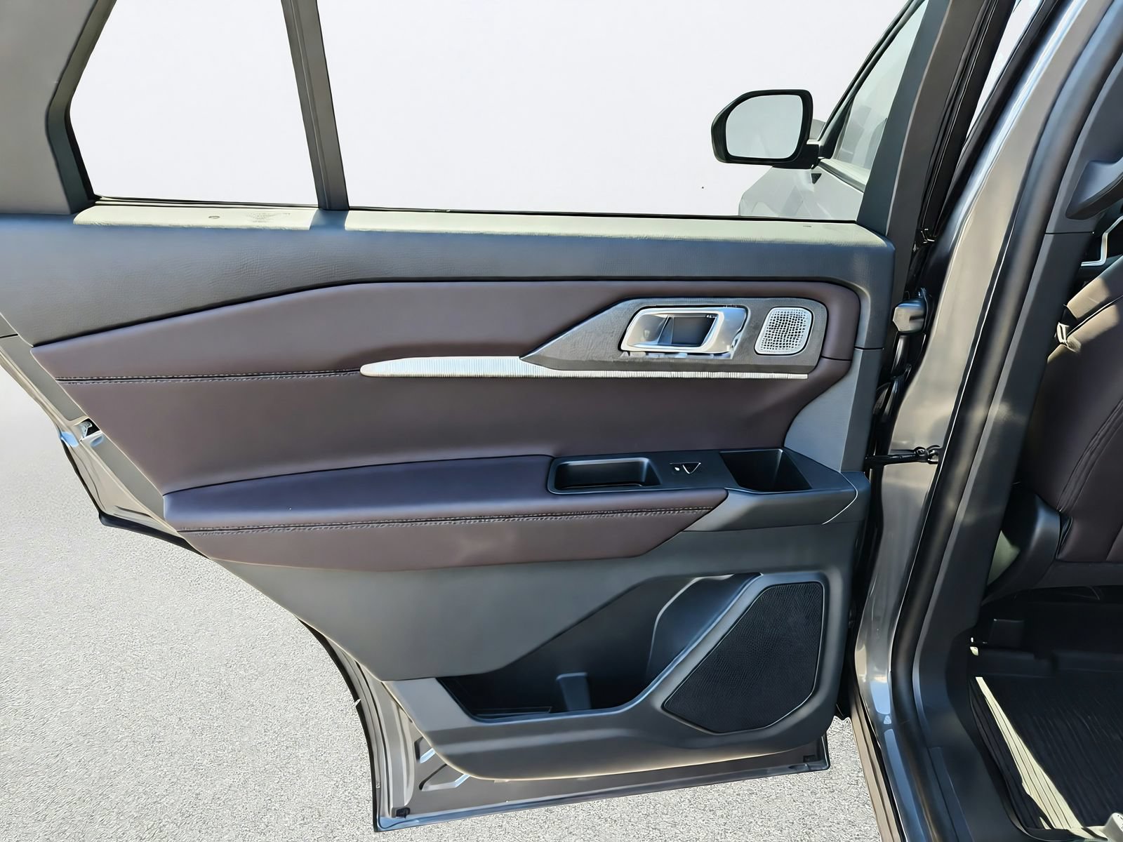 New 2026 Ford Explorer Platinum AWD/4WD image 26