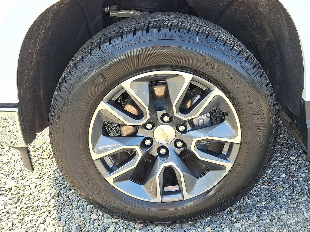 Used 2025 Chevrolet Silverado 1500 LT image 33