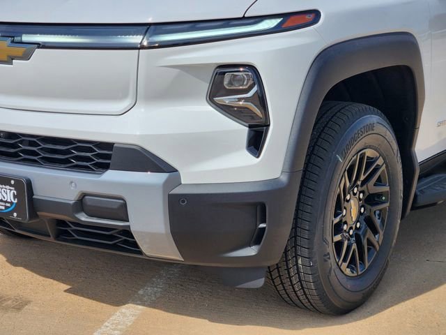 New 2026 Chevrolet Silverado EV LT image 12
