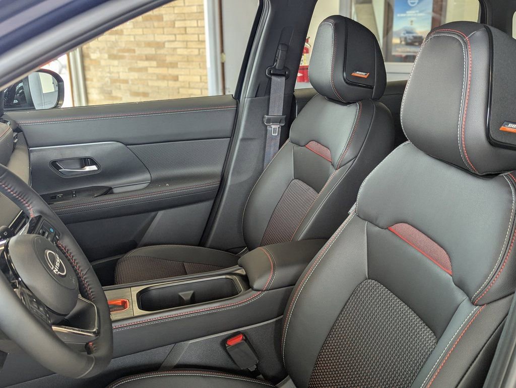 New 2026 Nissan Kicks SR w/ SR Premium Package image 15