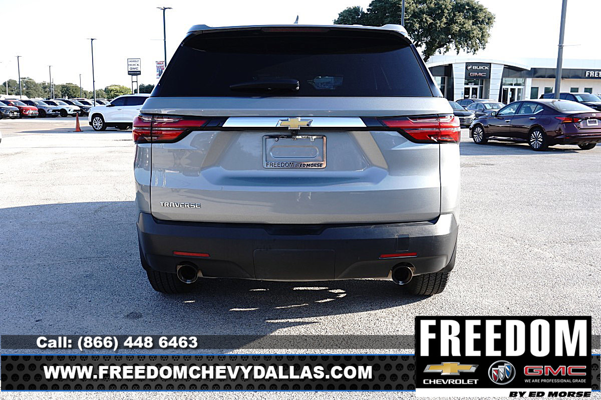 Used 2023 Chevrolet Traverse LS FWD image 38