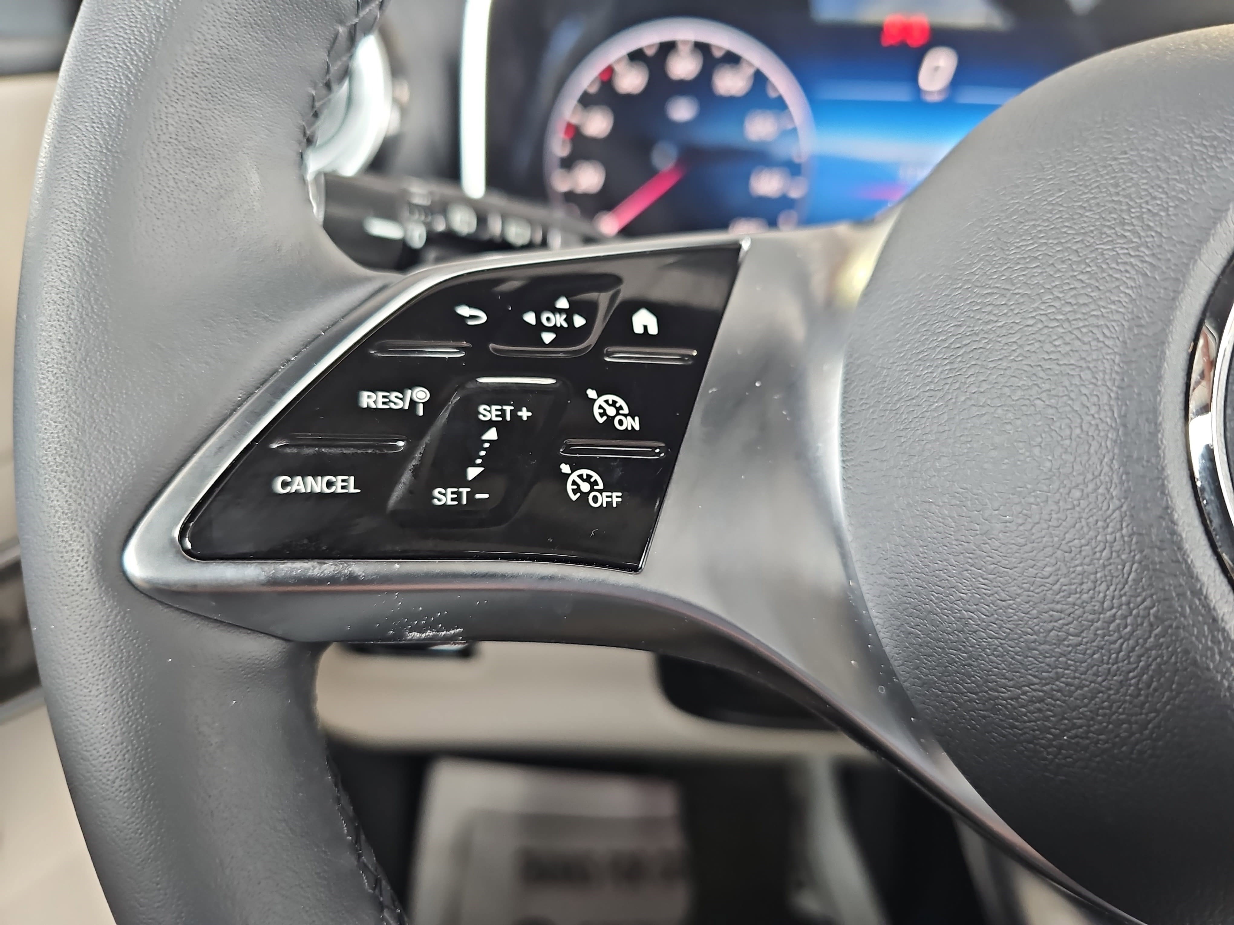 Certified 2026 Mercedes-Benz GLC 300 4MATIC image 19