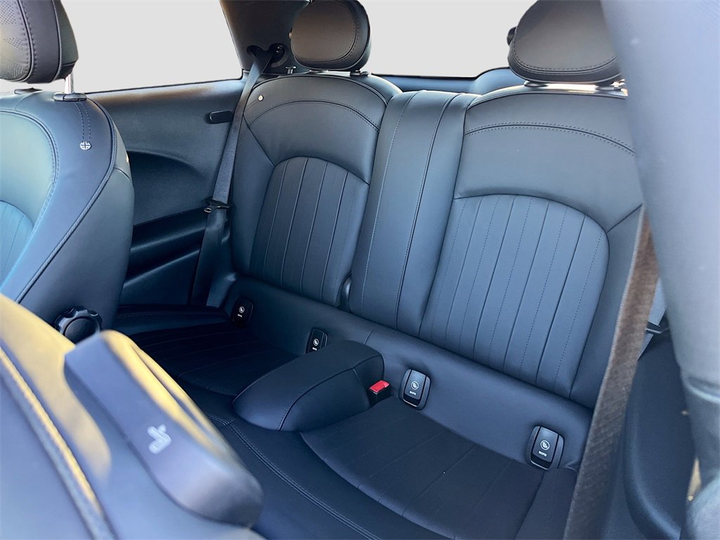 Used 2024 MINI Cooper S image 25