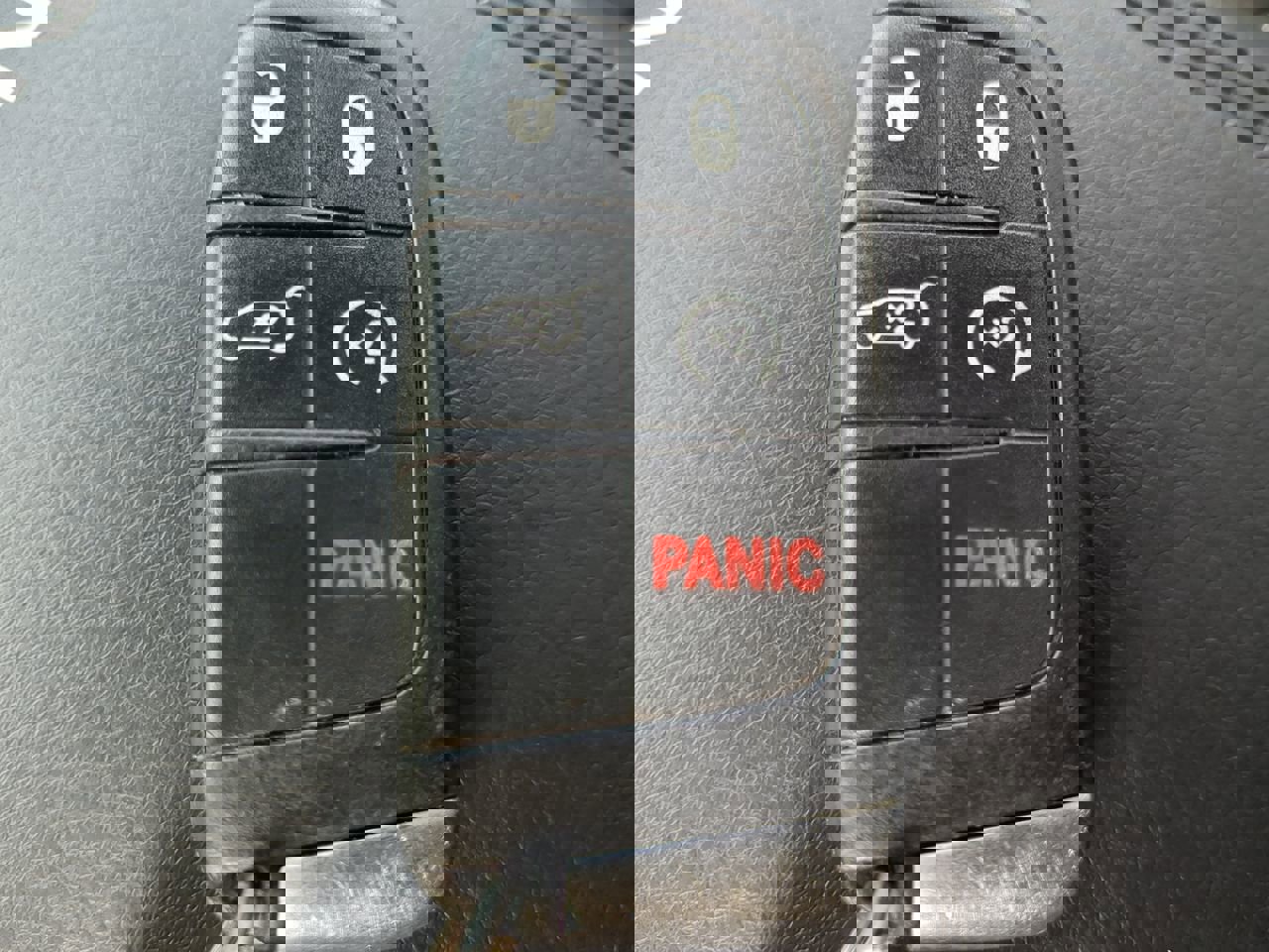 Used 2019 Dodge Durango R/T image 31