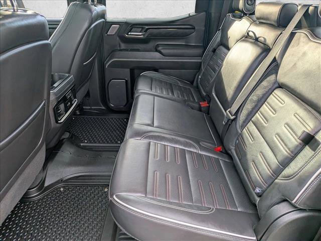 Used 2023 GMC Sierra 1500 AT4X image 18
