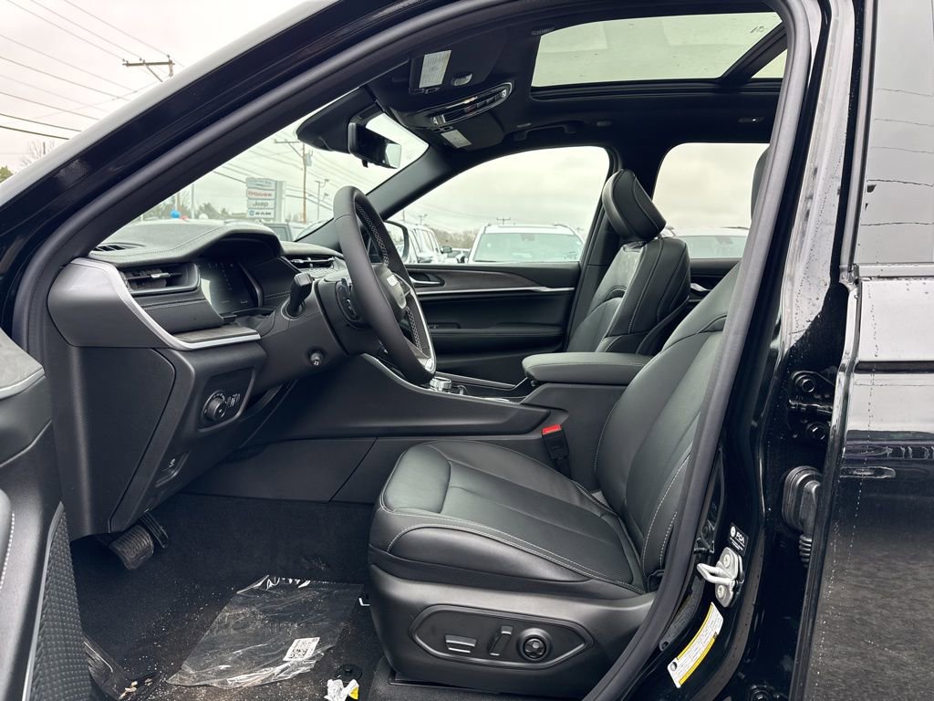 New 2026 Jeep Grand Cherokee Limited image 19