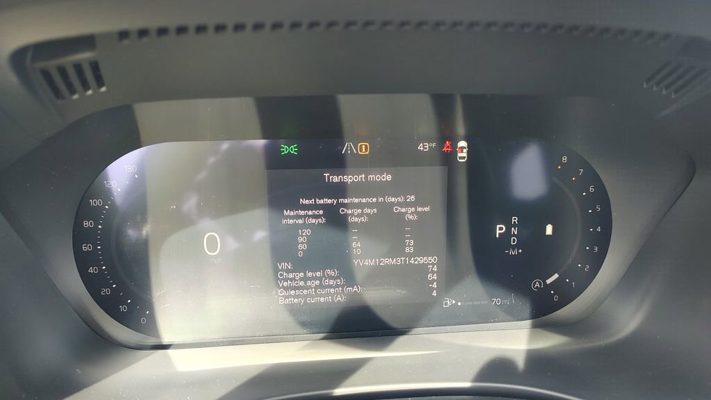 New 2026 Volvo XC60 B5 Ultra w/ Protection Package Premier image 13