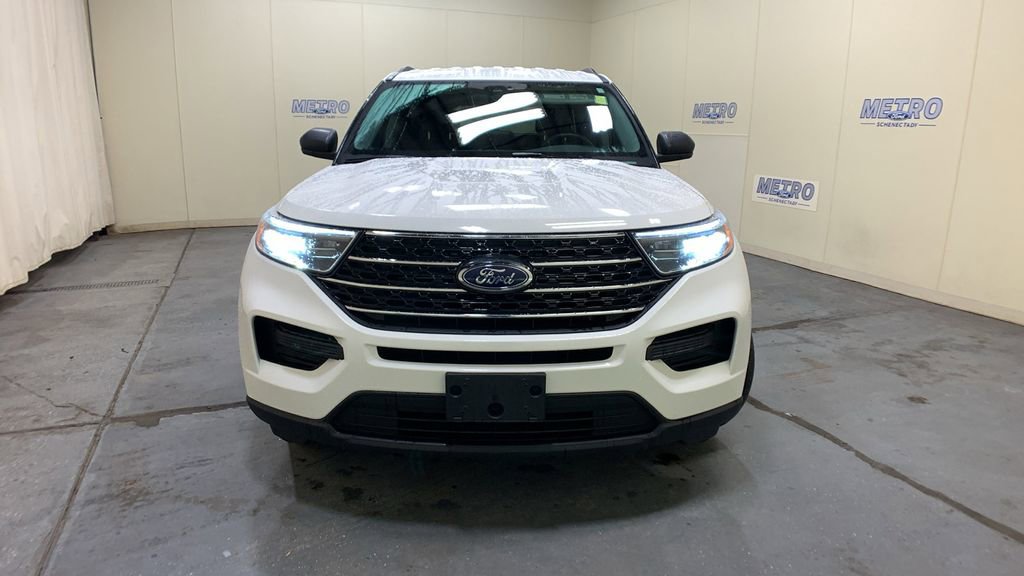 Certified 2023 Ford Explorer XLT image 9