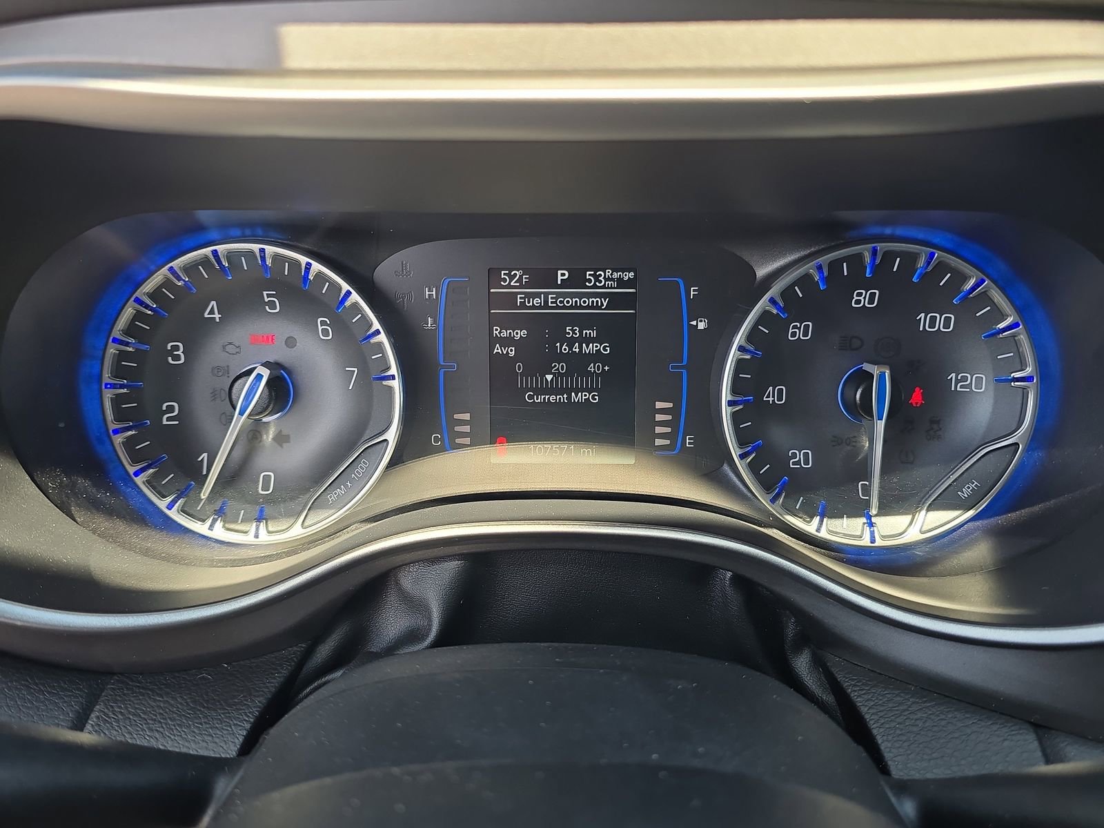 Used 2020 Chrysler Pacifica Touring image 25