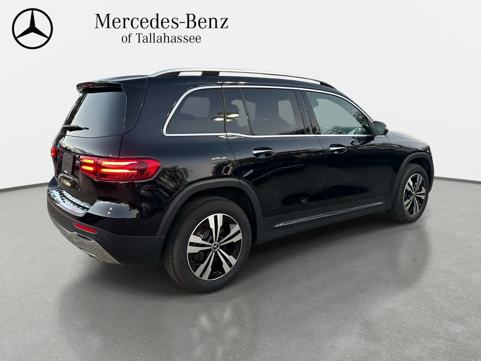 Used 2025 Mercedes-Benz GLB 250 image 5