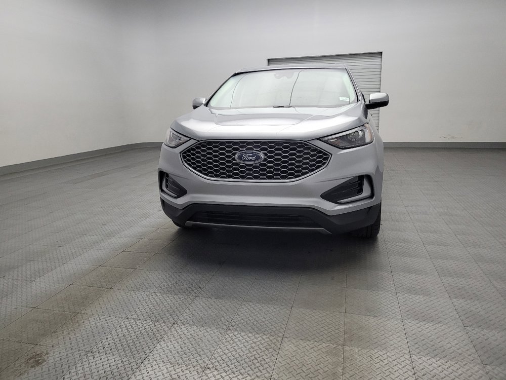Used 2024 Ford Edge SEL image 15