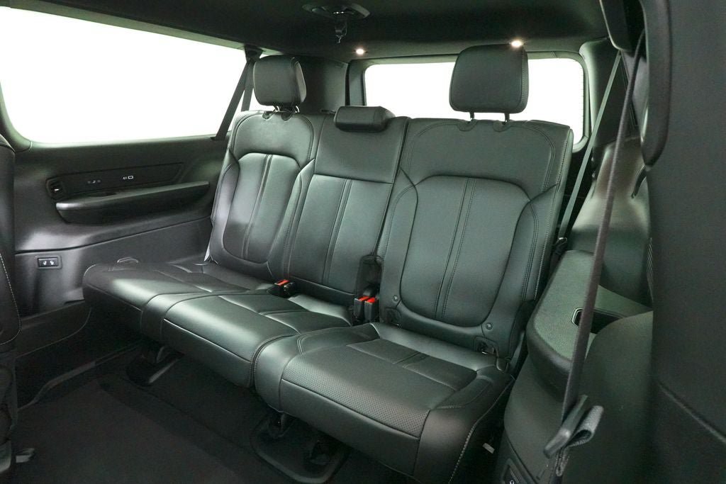 New 2026 Jeep Grand Wagoneer L 4WD w/ Premium Group I image 28
