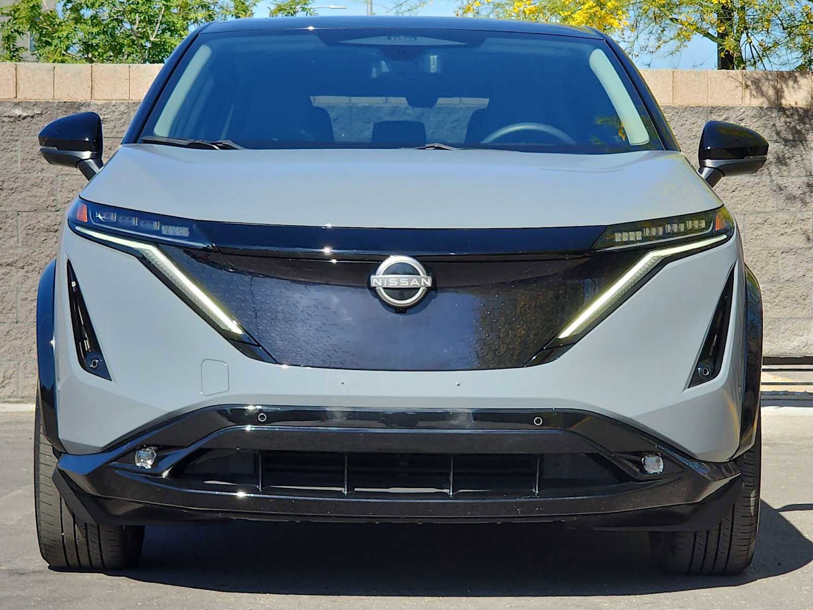 Used 2023 Nissan Ariya AWD/4WD image 4