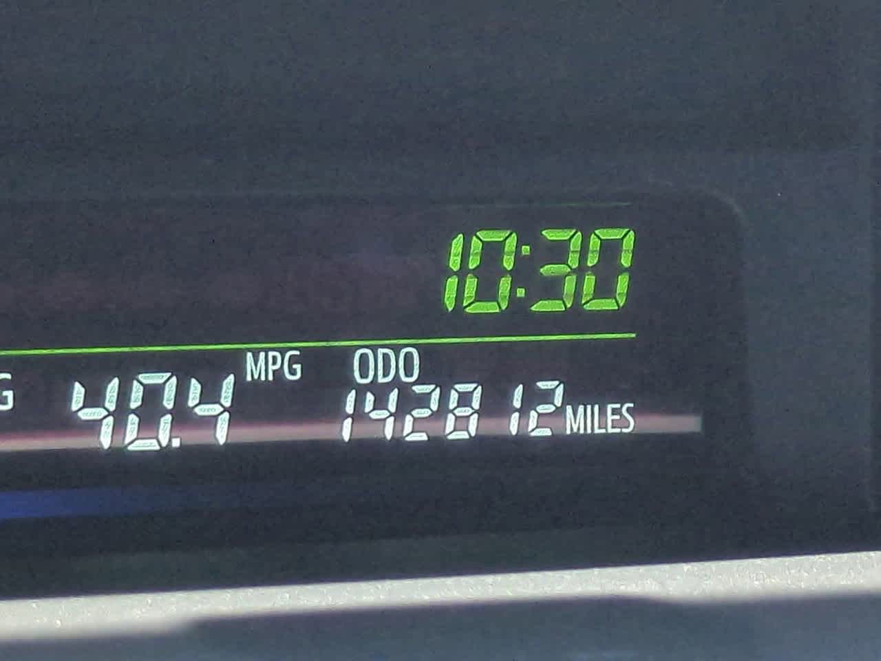 Used 2014 Toyota Prius V Three FWD image 24