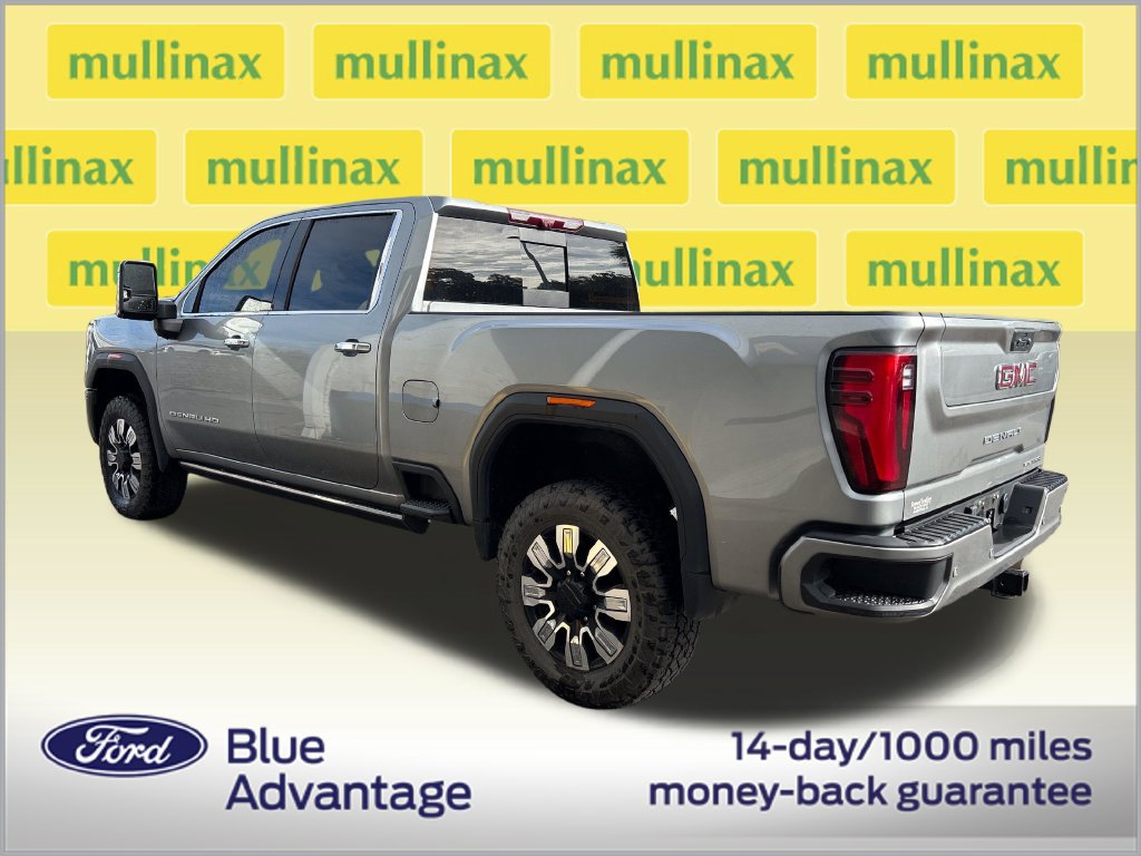Used 2024 GMC Sierra 2500 Denali w/ Denali Reserve Package AWD/4WD image 3