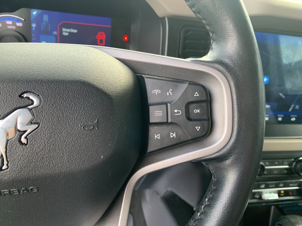 Used 2022 Ford Bronco Wildtrak image 29