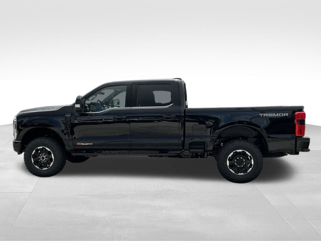 New 2027 Ford F250 Platinum w/ Tremor Off-Road Package AWD/4WD image 3