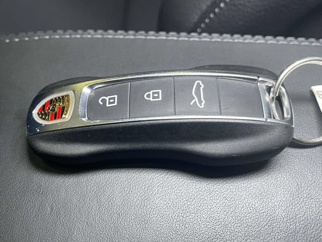 Certified 2023 Porsche 911 Carrera RWD image 37