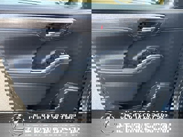 Used 2020 Toyota Highlander Limited image 22