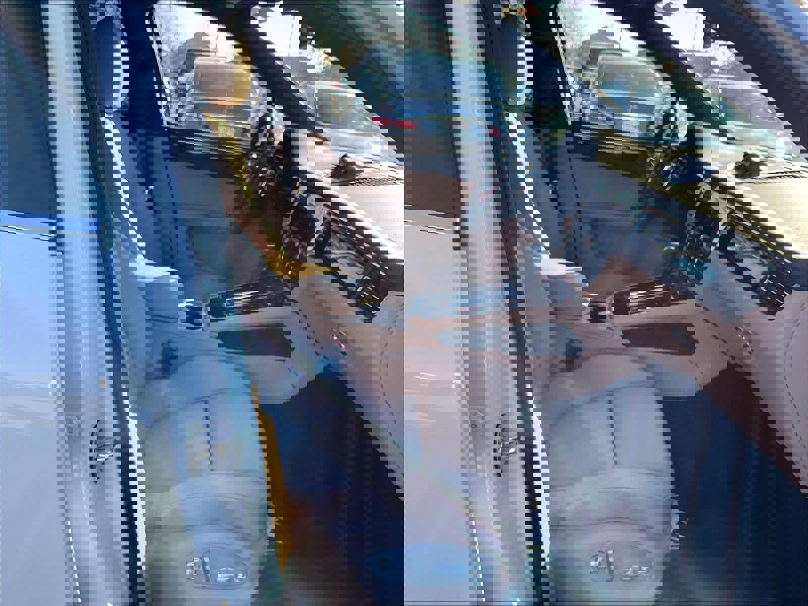 Used 2024 Porsche Macan image 10