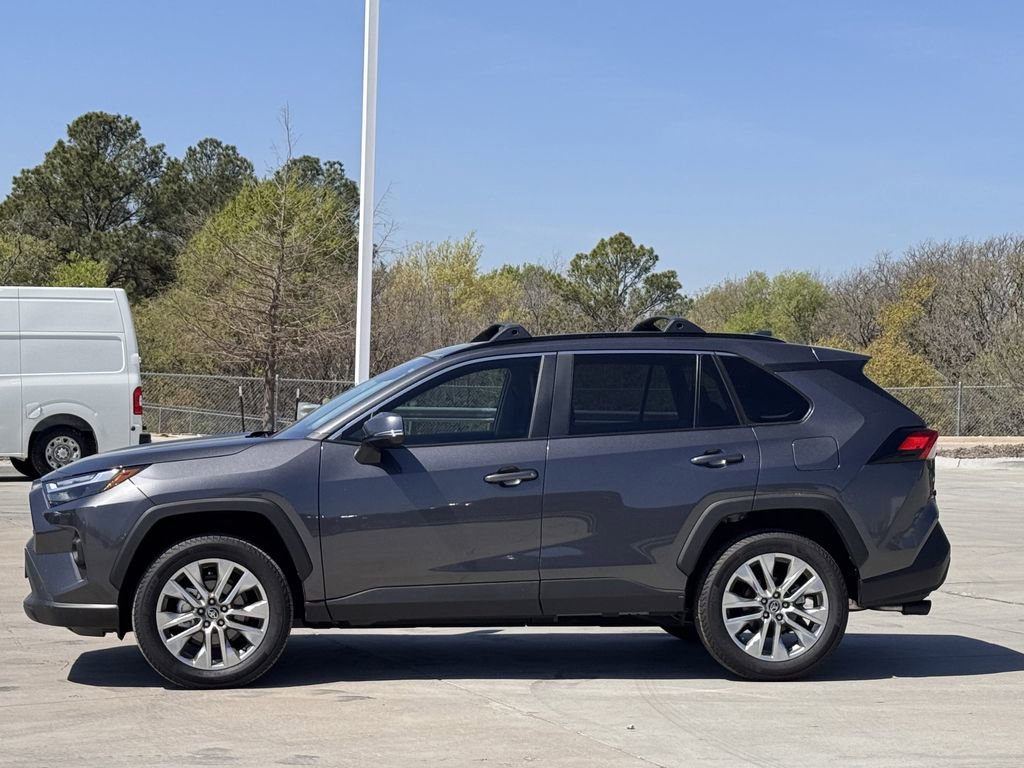 Used 2025 Toyota RAV4 XLE Premium FWD image 3