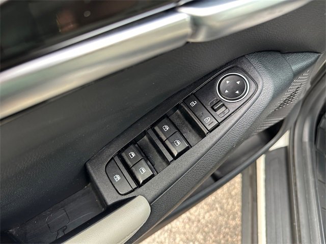 Used 2022 Kia Seltos EX image 19