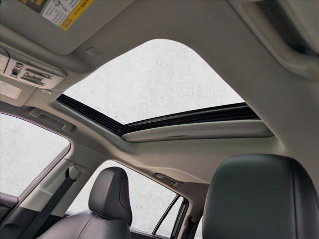 Certified 2024 Toyota Highlander XLE image 15