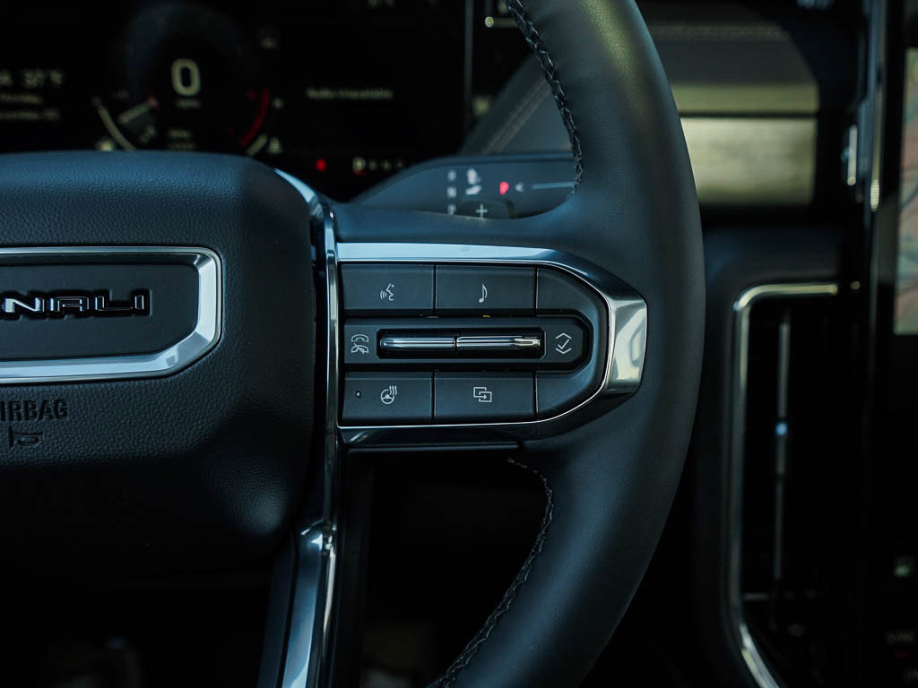 New 2026 GMC Yukon XL Denali w/ Sun & Power Step Package image 23