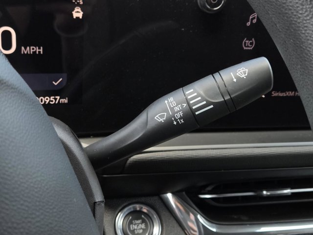 Used 2026 Buick Envista Preferred FWD image 23