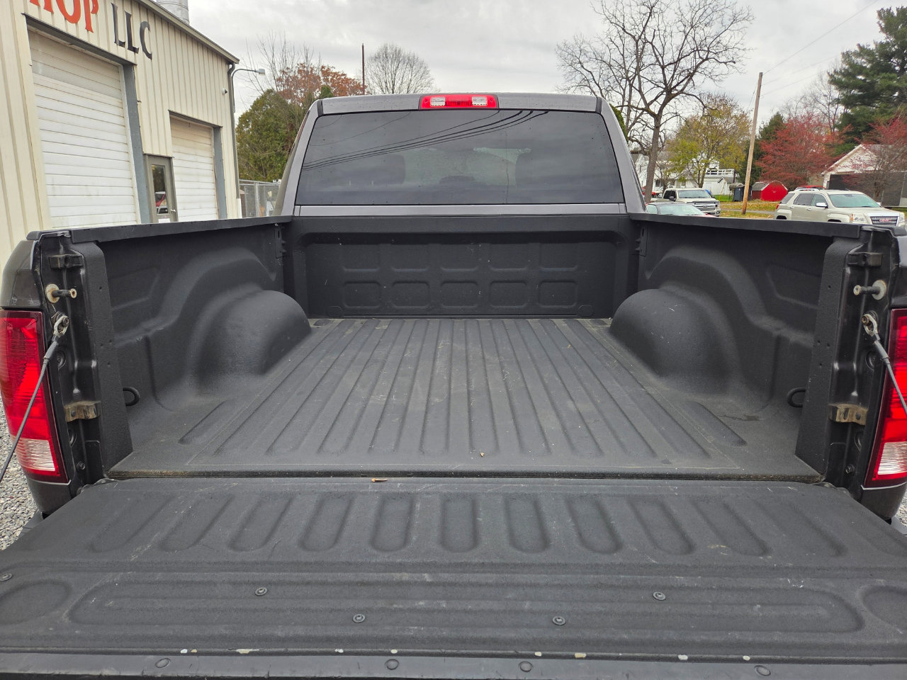 Used 2014 RAM 1500 Express image 5