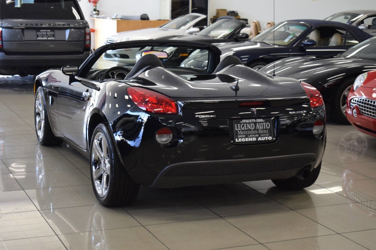 Used 2007 Pontiac Solstice Base 2dr Convertible w/ Premium Package image 4
