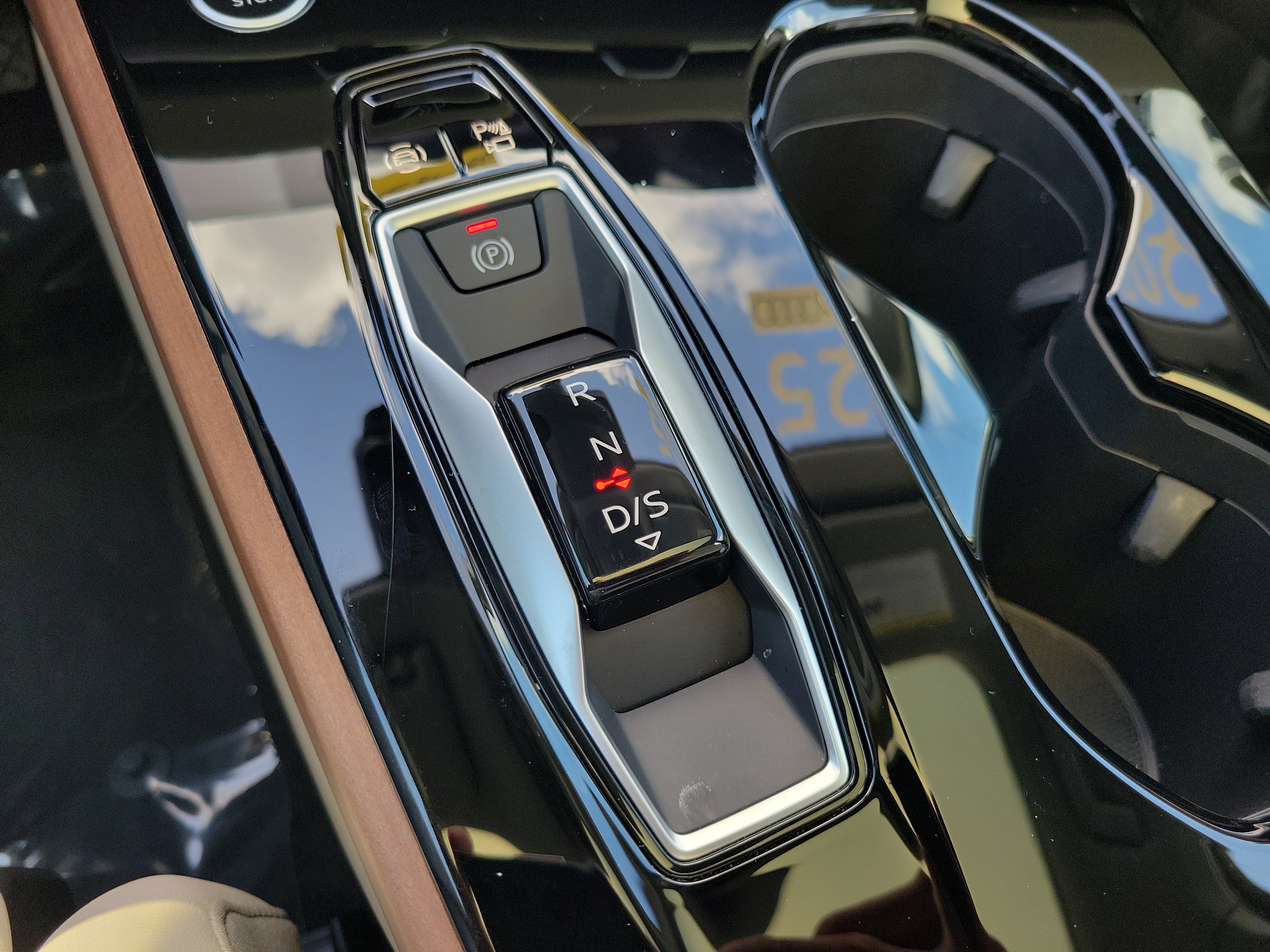 Used 2025 Audi A5 2.0T Premium Plus w/ Premium Plus image 27