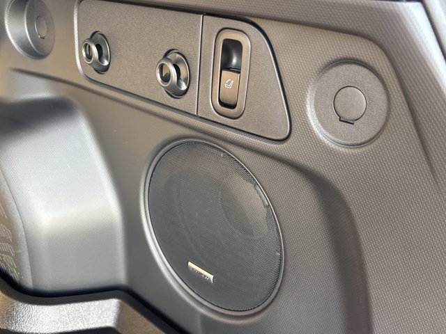 Used 2025 Subaru Forester Limited image 11