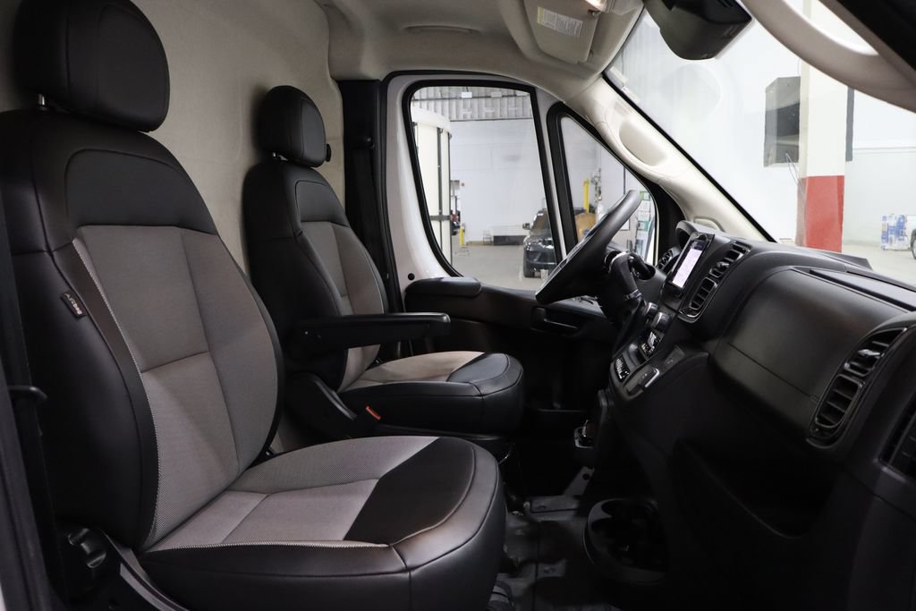 Used 2023 RAM ProMaster 2500 FWD image 13