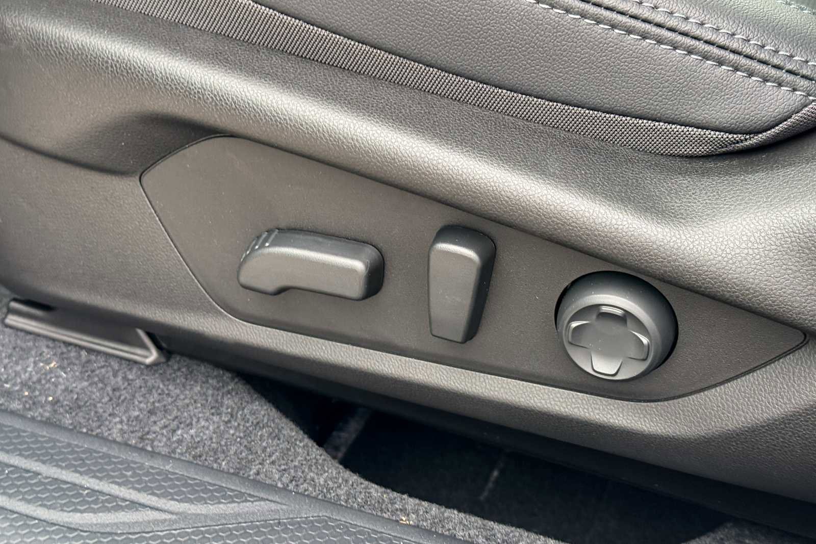 New 2026 Subaru Outback Touring XT image 15