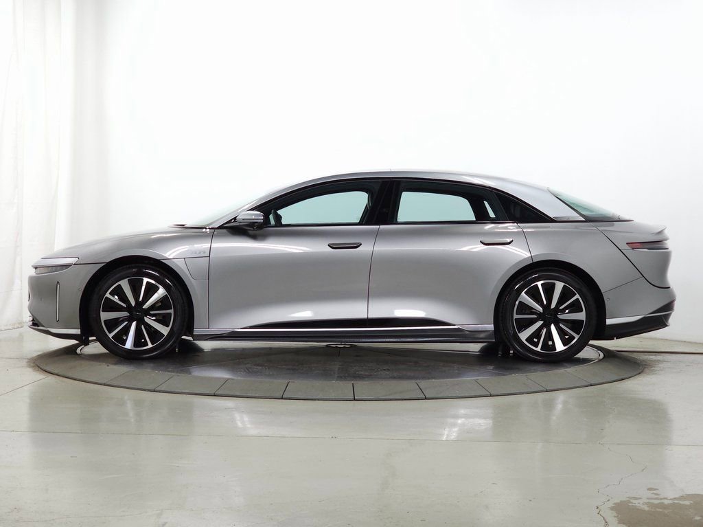 Used 2022 Lucid Air Grand Touring image 2