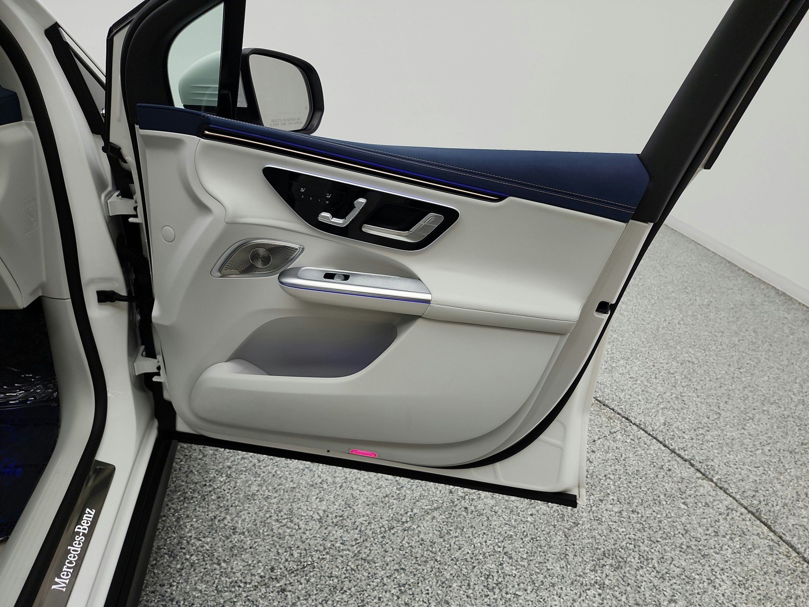 Certified 2023 Mercedes-Benz EQE 350+ 4MATIC SUV image 20