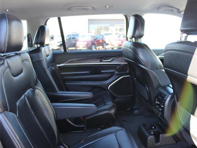 Used 2021 Jeep Grand Cherokee L Limited image 37