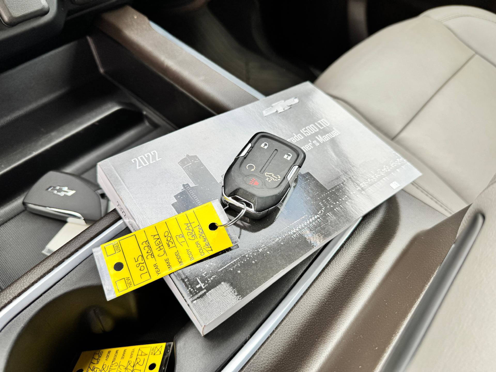 Used 2022 Chevrolet Silverado 1500 LT Trail Boss w/ Convenience Package II image 35