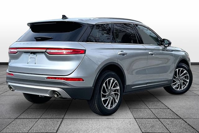 Used 2022 Lincoln Corsair AWD w/ Equipment Group 101A image 6