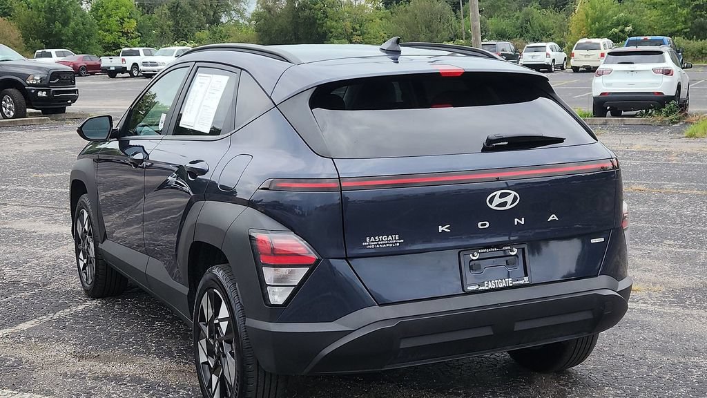 Used 2025 Hyundai Kona SEL AWD/4WD image 6