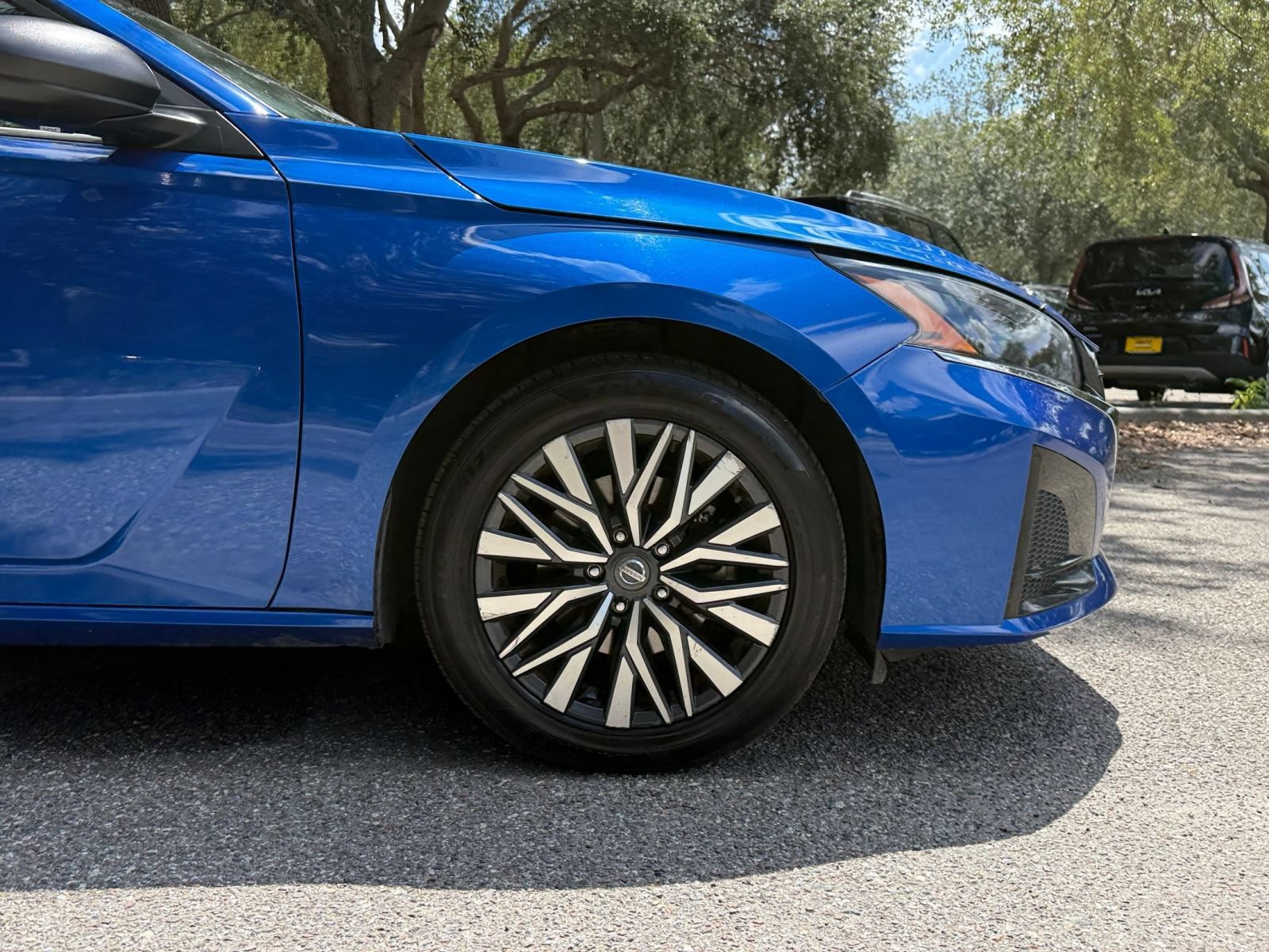 Used 2025 Nissan Altima 2.5 SV FWD image 22